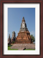 Framed Wat Chaiwatthanaram Buddhist monastery, Chedi and Prang temples, Bangkok, Thailand