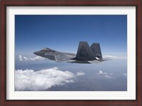 Framed F-22 Raptor Flies Around Southern New Mexico
