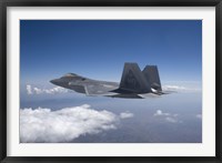 Framed F-22 Raptor Flies Around Southern New Mexico