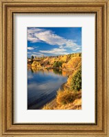 Framed Lake Dunstan, Central Otago, New Zealand