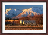 Framed Woolshed and Kakanui Mountains, Otago, New Zealand