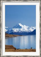 Framed Aoraki Mount Cook and Lake Pukaki, Mackenzie Country, South Canterbury, South Island, New Zealand