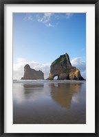 Framed Rock Formation, Archway Island, South Island, New Zealand (vertical)