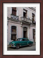 Framed 1950's era green car, Havana Cuba