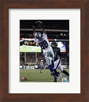 Framed Dez Bryant 2014 catching the ball