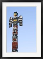 Framed Totem Pole, Royal BC Museum, Victoria British Columbia