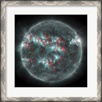 Framed Full Sun with lots of Sunspots and Active regions in 3D