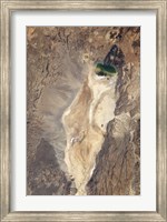 Framed Natural-Color Image of the North End of the Suguta Valley in Kenya