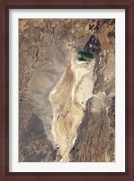 Framed Natural-Color Image of the North End of the Suguta Valley in Kenya