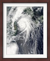 Framed Typhoon Kompasu