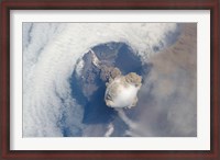 Framed Eruption of Sarychev Volcano