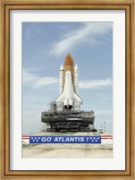 Framed Space Shuttle Atlantis Approaches the Top of Launch Pad 39A at Kennedy Space Center