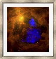 Framed Orion Nebula in the Infrared Overlaid with XMM-Newton X-Ray Data in Blue