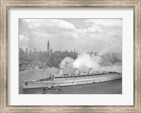 Framed RMS Queen Mary in New York Harbor
