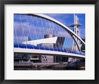 Framed Lowry Centre, Art Gallery, Salford Quays, Manchester, England