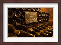 Framed Winery, Bottle 1998, Chateau de Beaucastel
