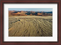 Framed Sossusvlei, Namib Desert, Namib-Naukluft National Park