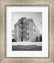 Framed GENERAL VIEW, MAIN ST. FACADE AT LEFT, THIRTEENTH ST. SIDE AT RIGHT - Bowman and Moore Leaf Tobacco Factory, Main and Thirteenth