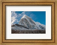 Framed Mt Pumori behind Kala Patthar, Nepal