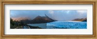 Framed Moreno Glacier, Argentine Glaciers National Park, Argentina