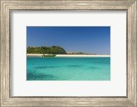 Framed turquoise waters of the blue lagoon, Yasawa, Fiji