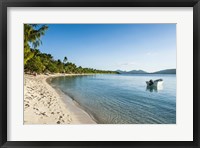 Framed White sand beach, Oarsman Bay, Yasawa, Fiji, South Pacific