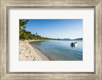 Framed White sand beach, Oarsman Bay, Yasawa, Fiji, South Pacific