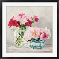 Framed Fleurs et Vases Blanc I